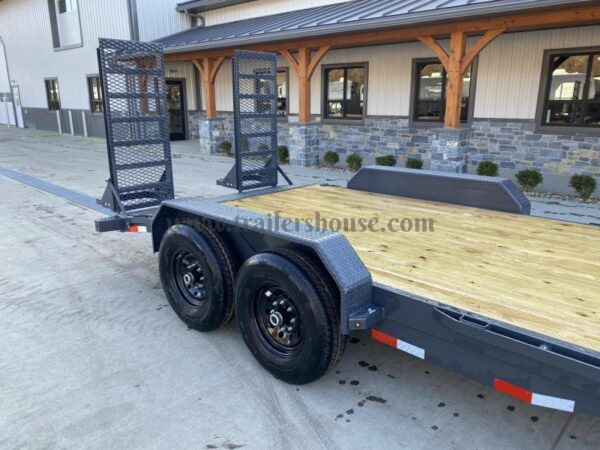 2024 Lamar 7x18' Equipment Trailer 14000# GVW * DELUXE OVERWIDTH RAMPS W/ HEAVY MESH * CHARCOAL POWDERCOAT * RUBRAIL/STAKE POCKETS/PIPE SPOOLS/D-RINGS * REM FENDERS * 12K JACK * CAST COUPLER * SPRING ASSIST * COLD WEATHER HARNESS - Image 30