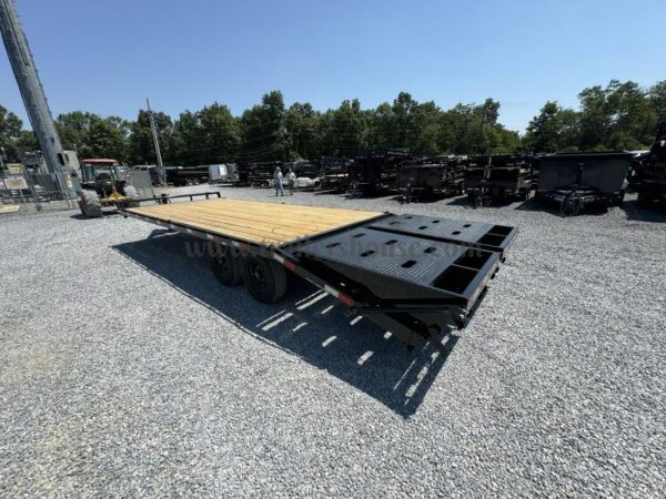 2024 Sure-Trac 102x22 Beavertail Deckover Trailer 15000# GVW * FULL WIDTH RAMPS * 10" I-BEAM MAINFRAME * CHANNEL SIDE RAIL * RUBRAIL/STAKE POCKETS/D-RINGS * ADJUSTABLE COUPLER * 12K DROP LEG JACK * LED'S - Image 4